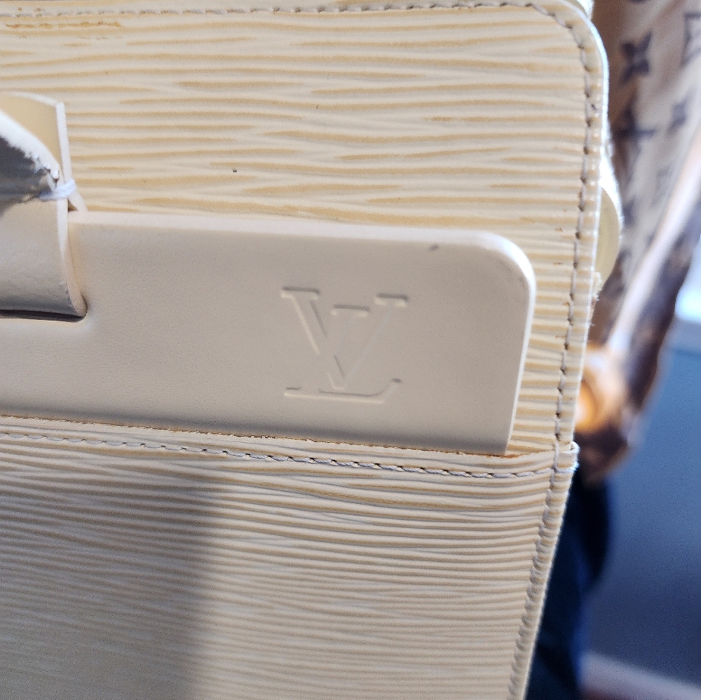 🍦🍦- Vanilla LOUIS VUITTON Croisette Tote - Picture 10 of 16